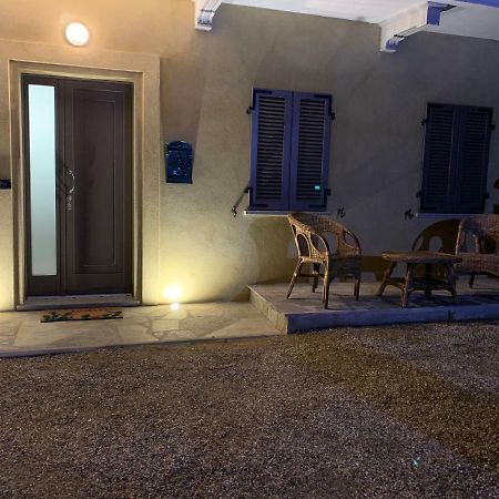 Villa Takápradalù Cisterna dʼAsti Exterior foto
